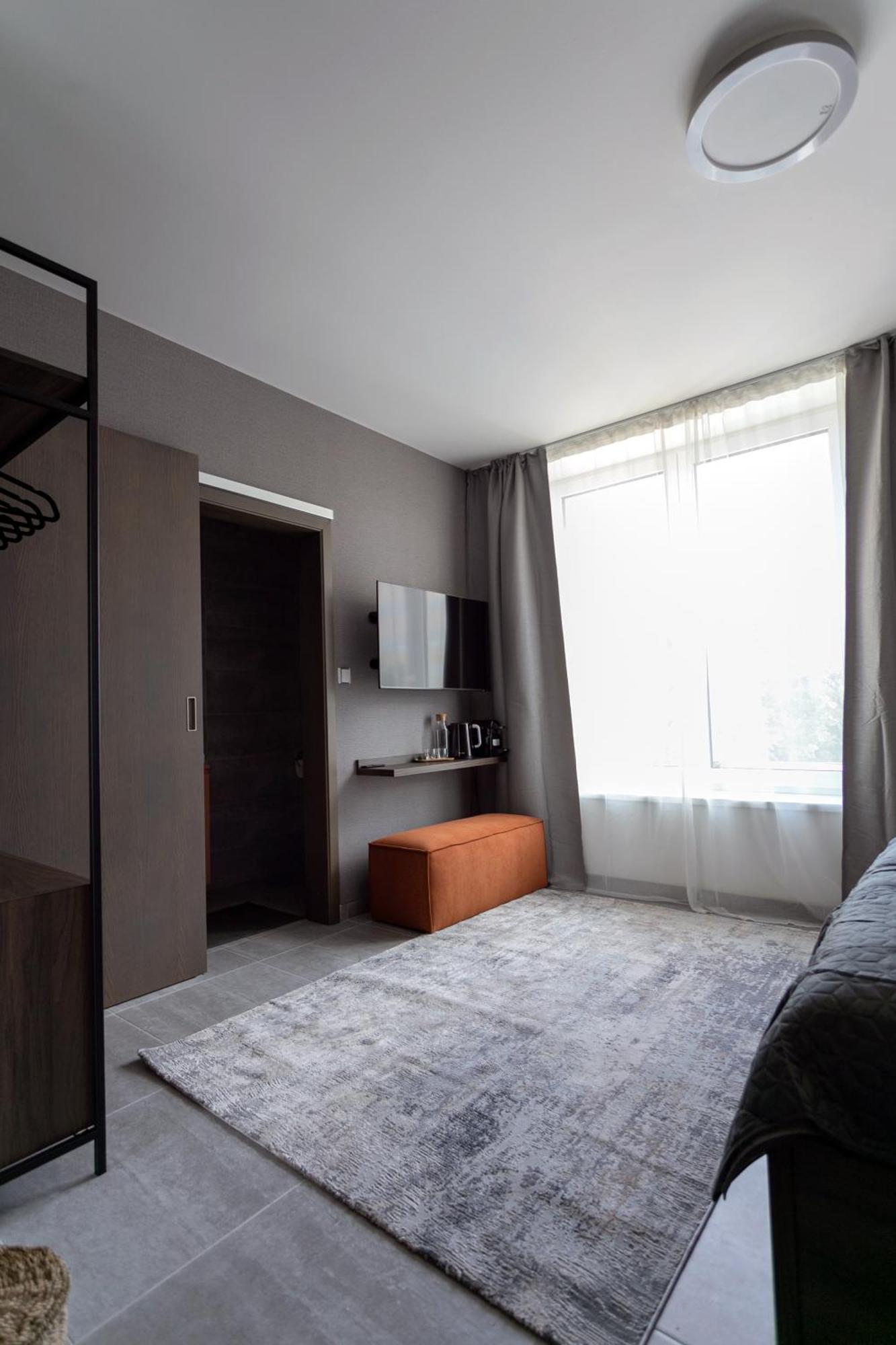 Luong Europe Praga