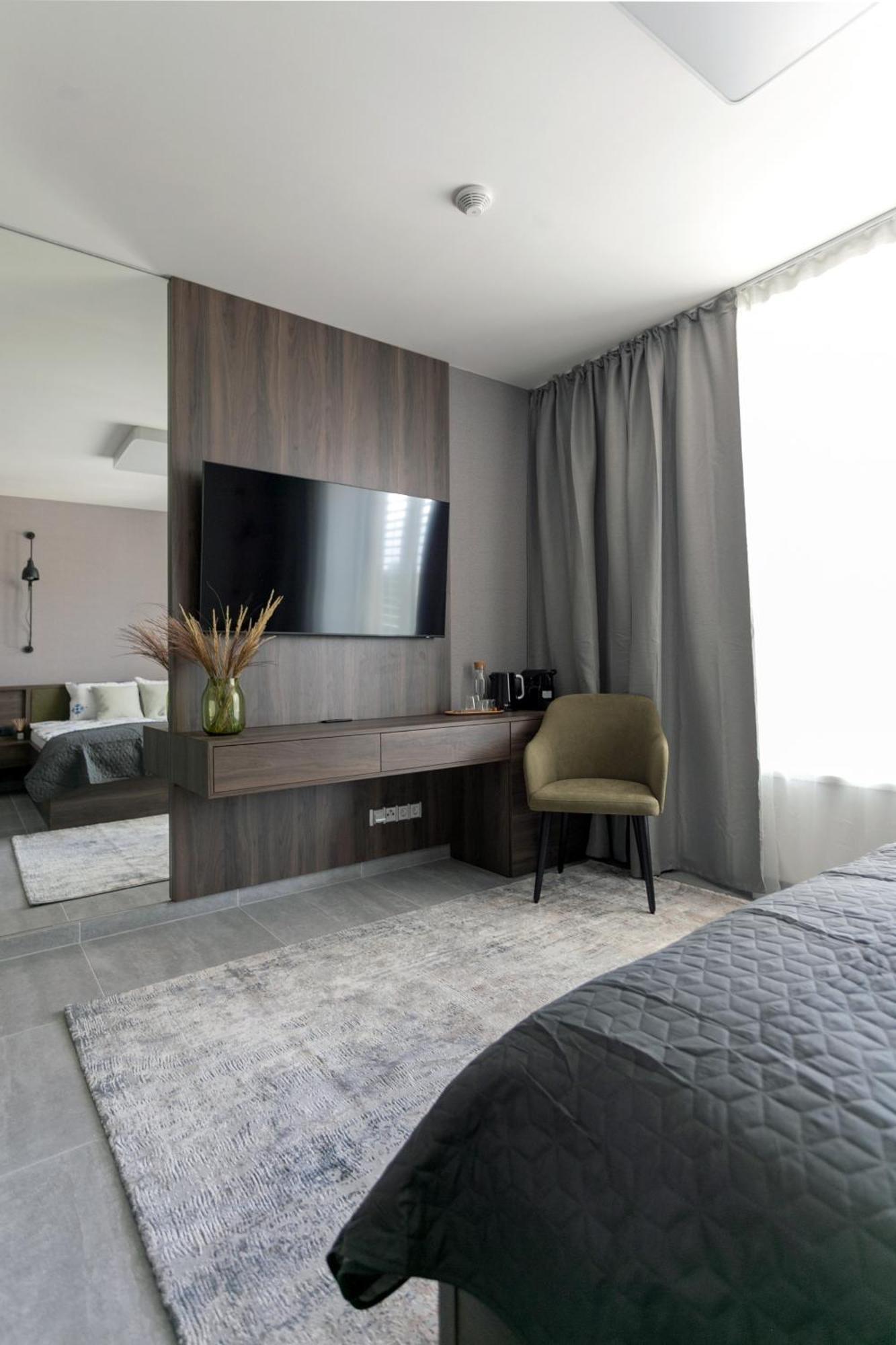 Luong Europe Praga
